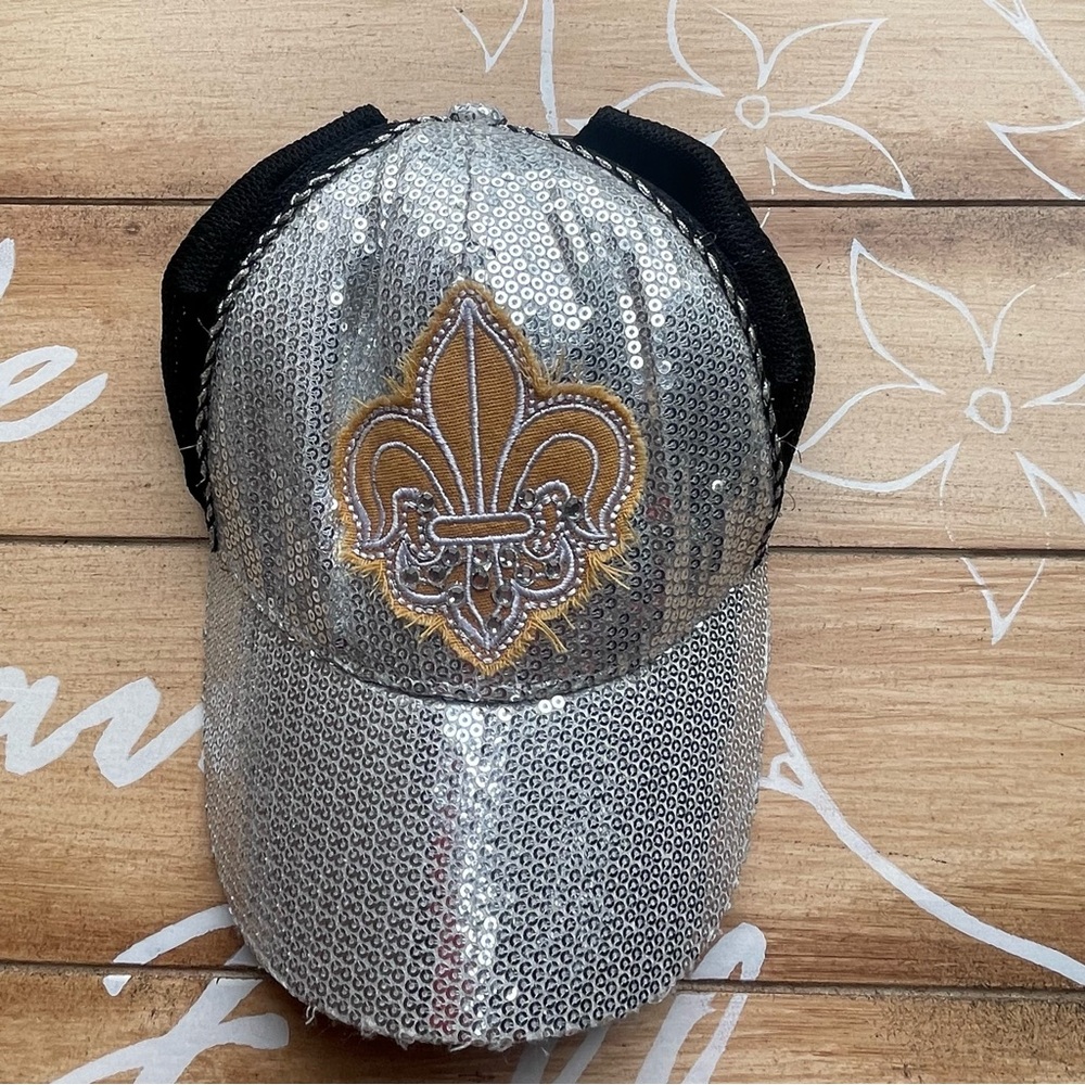 BKE Fleur De Lis Sequins / Mesh Baseball Hat